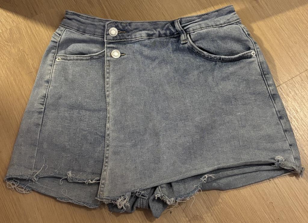 Lichtblauwe denim skort Laulia, Blauw, Ophalen of Verzenden, Zo goed als nieuw, Maat 36 (S)
