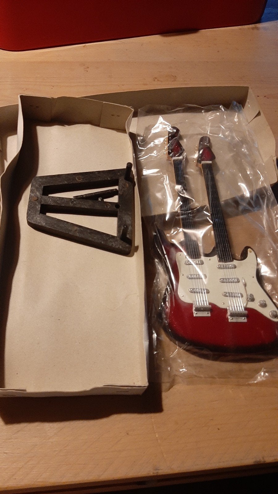 Double Neck Gitaar Miniatuur - Decoratief Model, Ophalen of Verzenden, Nieuw, Solid body, Overige merken