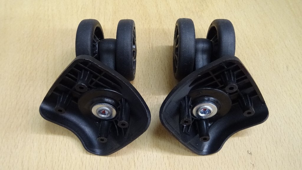Set van 2 nieuwe zwenkwielen Travelite trolley, L en R, Wieltjes, Zwart, Nieuw, Minder dan 35 cm