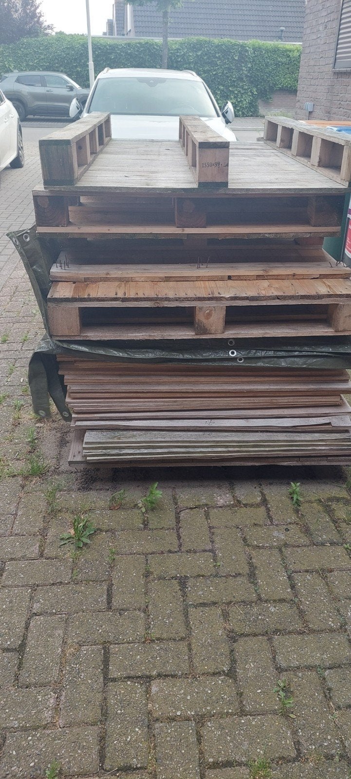 Pallets en houten platen, Doe-het-zelf en Verbouw, Hout en Planken, Ophalen of Verzenden