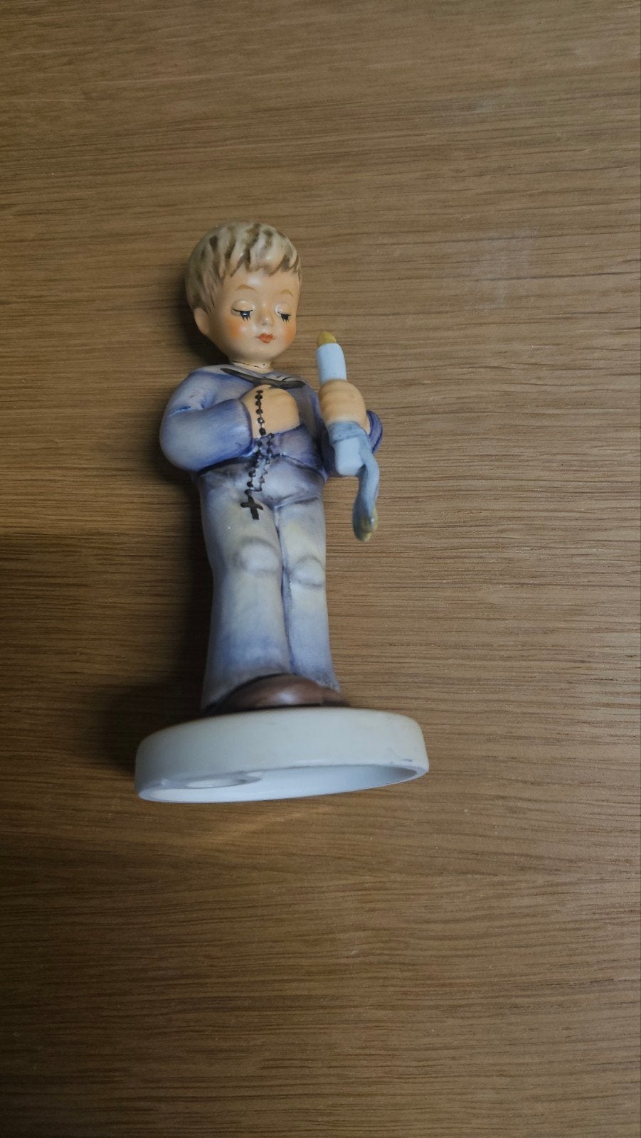 Goebel Hummel beeldje 'First Issue' 1999 - Jongen met kaars, Ophalen