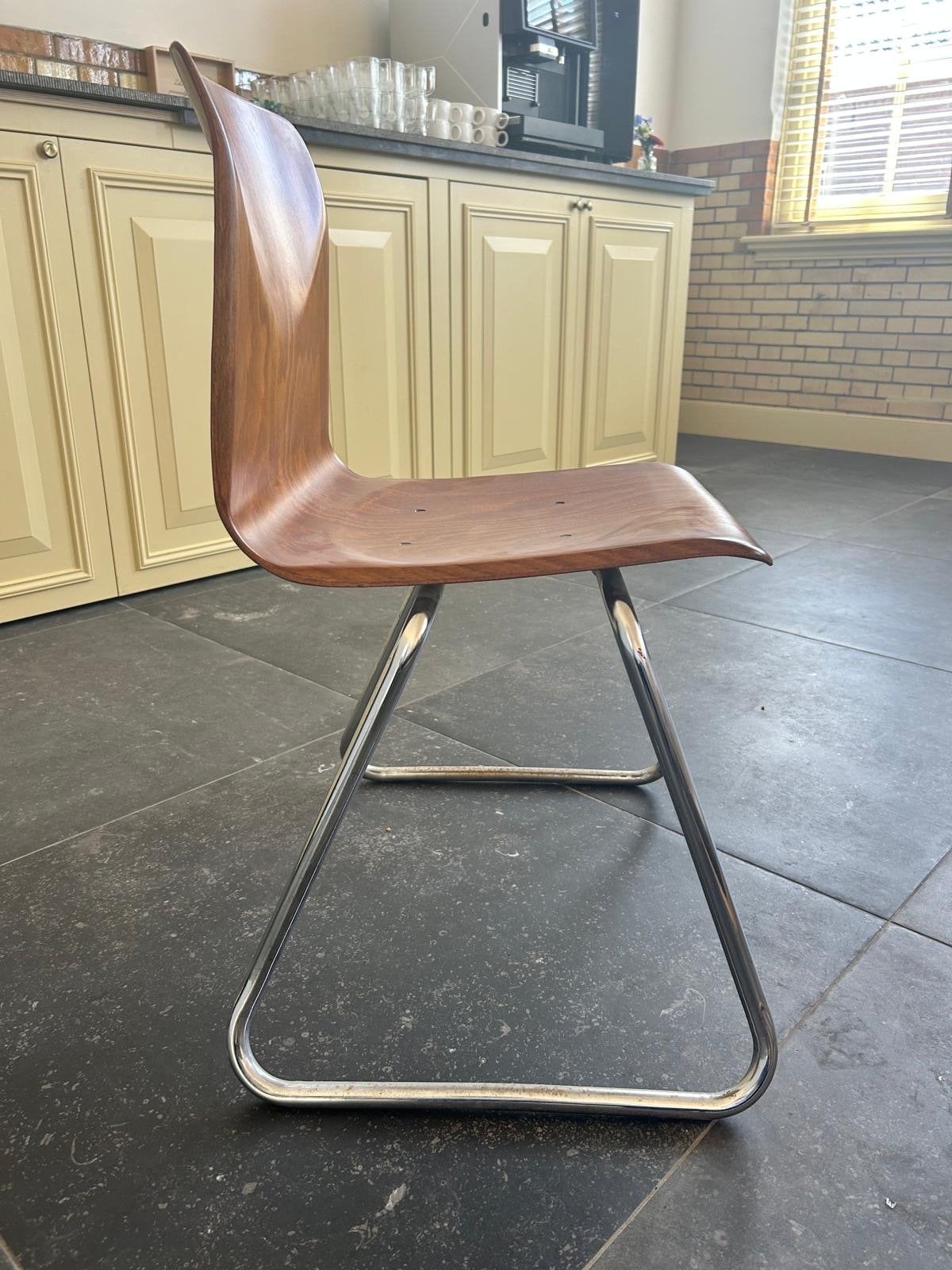 Originele Pacholz stapelstoelen met vervhroomd onderstel, Ophalen, Gebruikt, Bruin, Eén