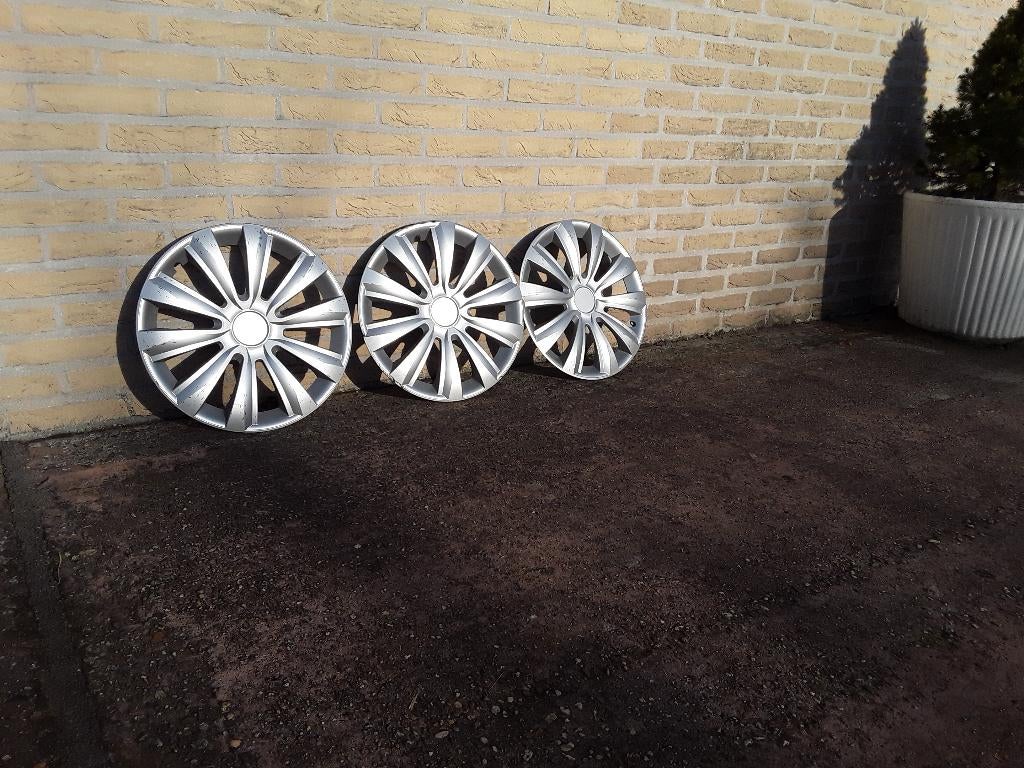 wieldoppen 15 inch, Ophalen of Verzenden, Zo goed als nieuw