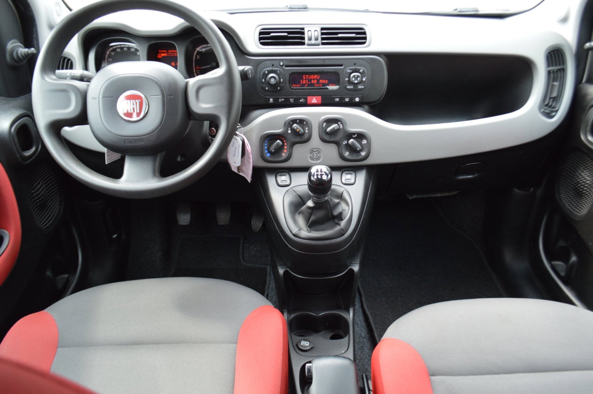 Fiat Panda 0.9 T 1e eigenaar DEALERONDERH!, ALL-SEASON, GARA, Auto's, Fiat, Stof, Gebruikt, Panda, Wit