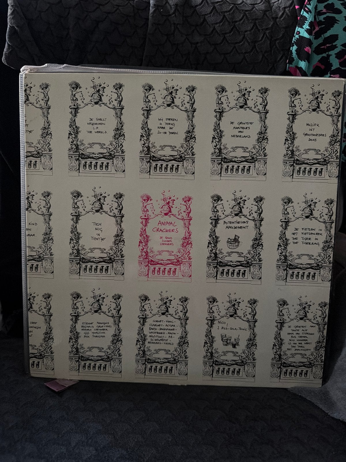 1.    Animal Crackers - Vintage LP/Album, Ophalen of Verzenden, Gebruikt