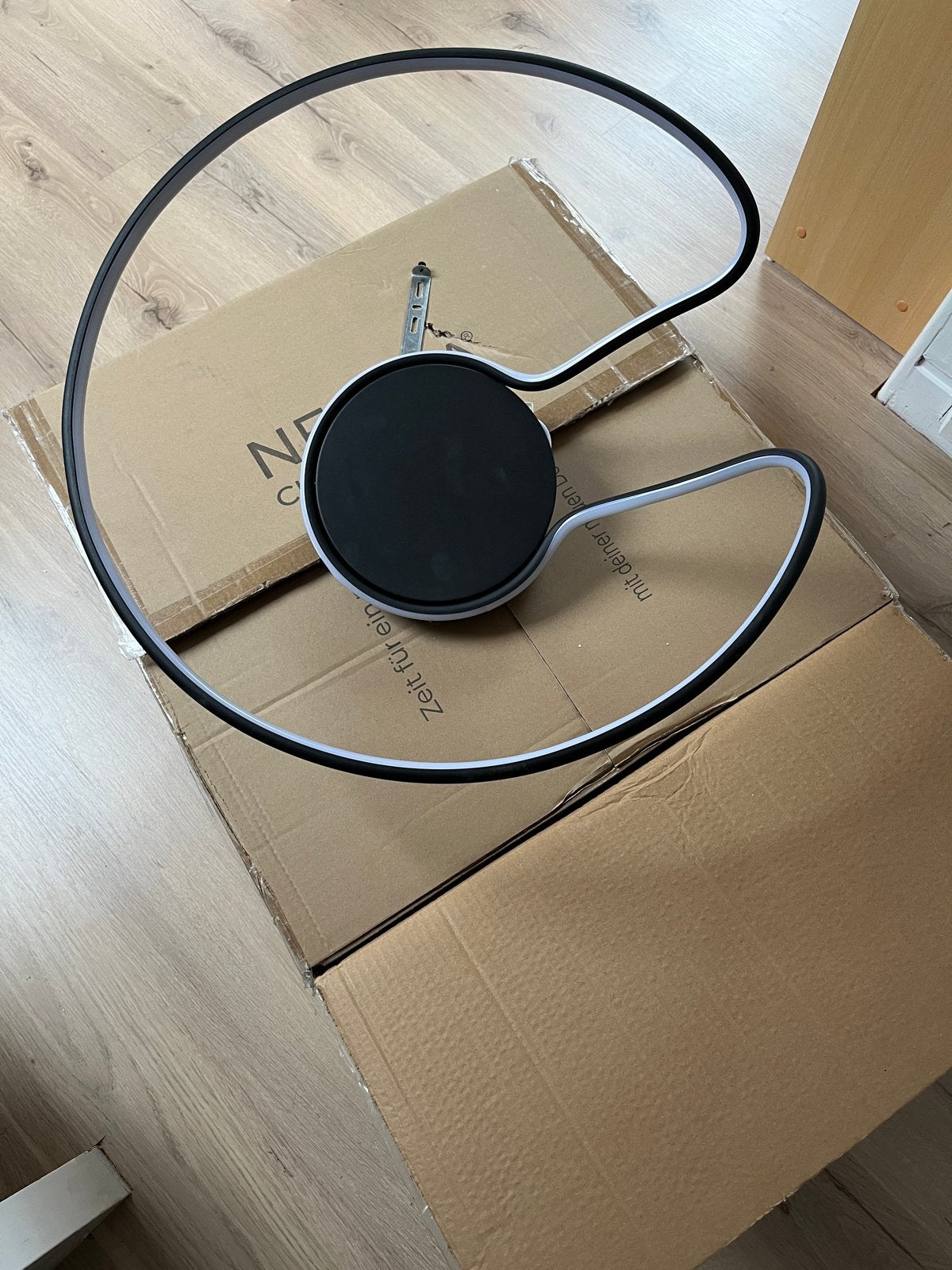Moderne LED Plafondlamp Neona Circe Zwart, Modern, Zwart, LED, Nieuw