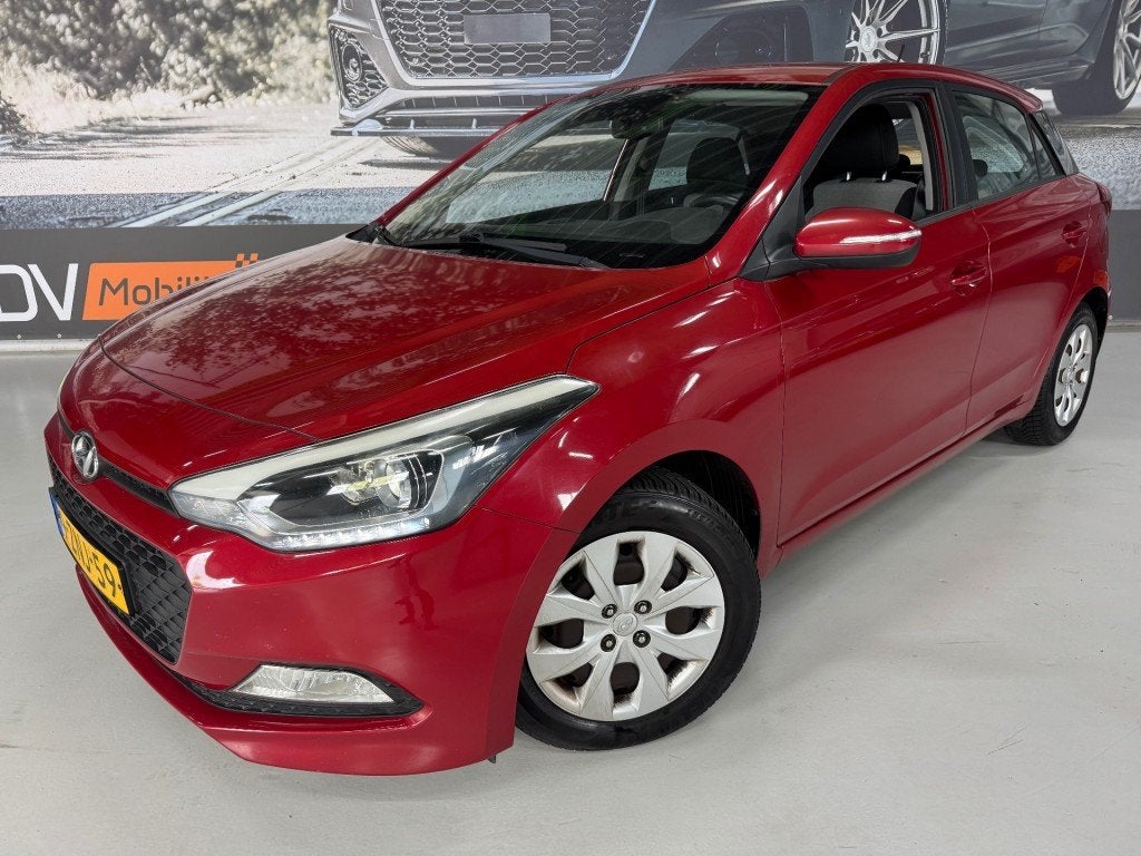 Hyundai I20 1.2 HP I-MOTION COMFOFT / Trekhaak / APK t/m 28-, Auto's, Euro 6, 4 cilinders, Origineel Nederlands, Bedrijf