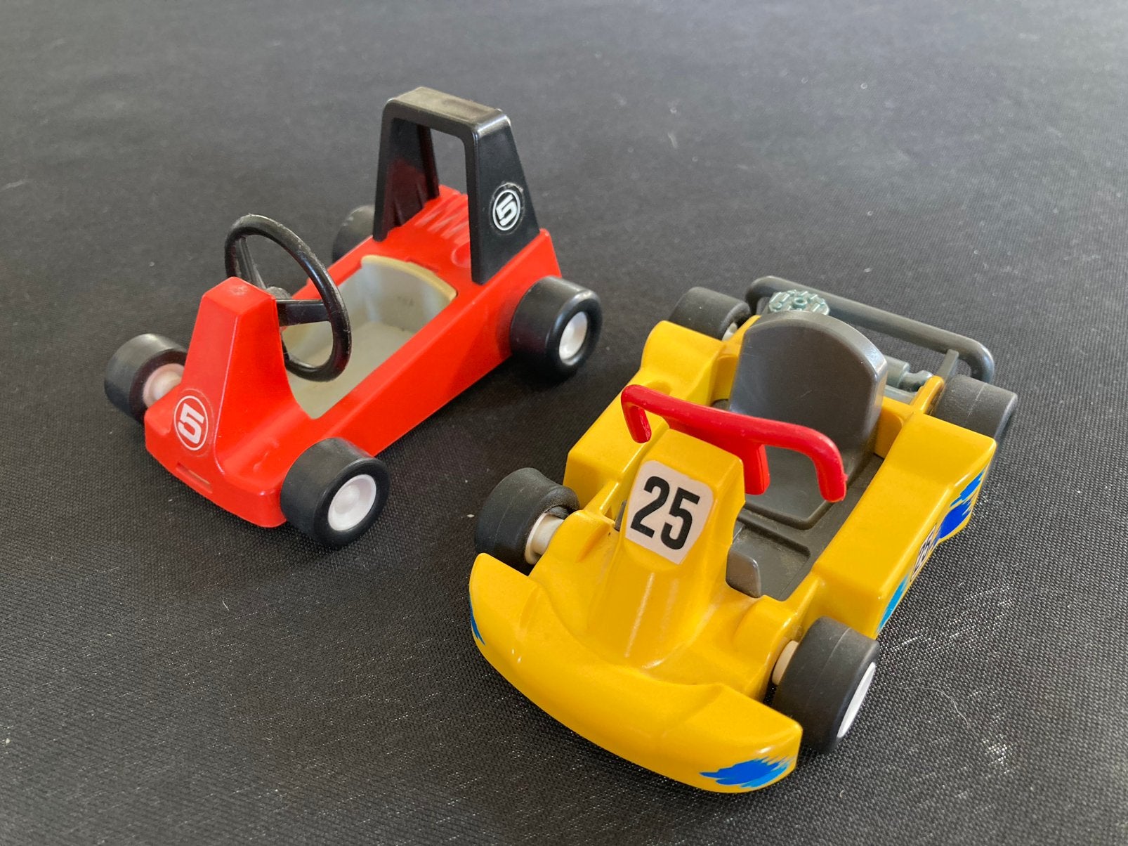 Playmobil kart voertuigen., Ophalen of Verzenden, Zo goed als nieuw