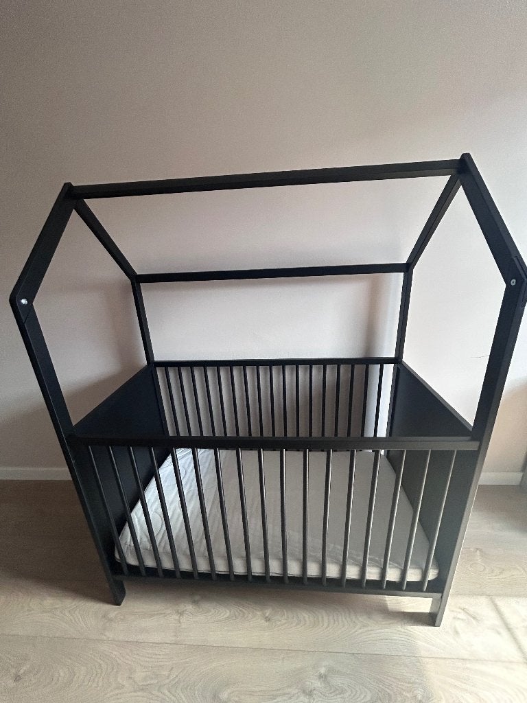 Ledikanthuisje met doorgroeimogelijkheden en matras, Gebruikt, Minder dan 140 cm, Minder dan 70 cm, Ophalen
