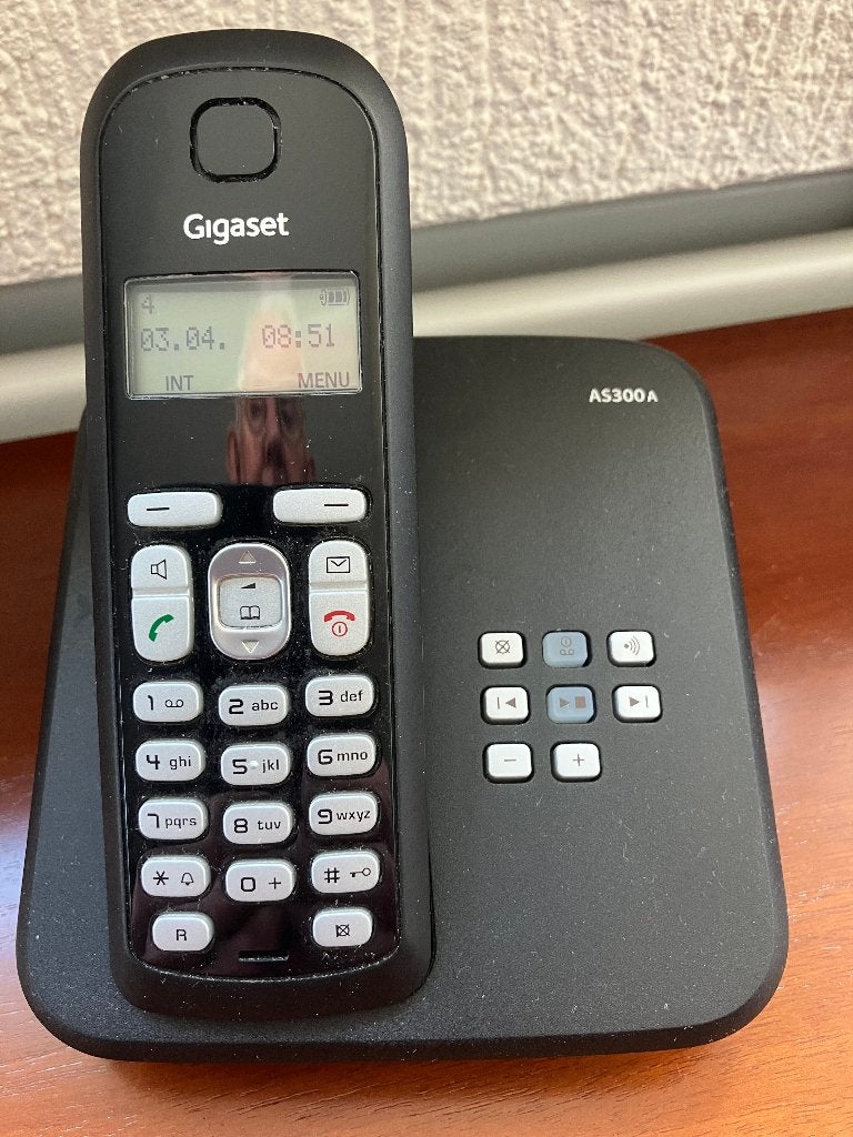 Gigaset AS300A met 4 handhelds., Ophalen of Verzenden, Gebruikt, 4 handsets of meer
