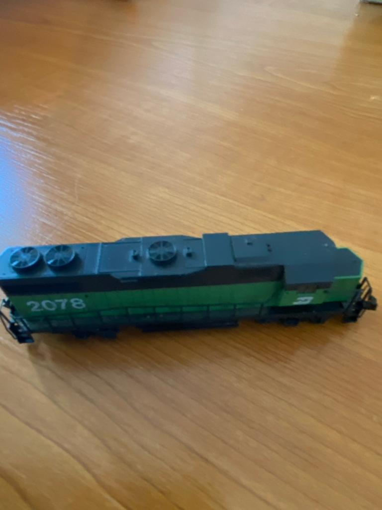 Groene locomotief 2078 merk kato, Hobby en Vrije tijd, Modeltreinen | N-Spoor, Overige merken, Gebruikt, Ophalen of Verzenden
