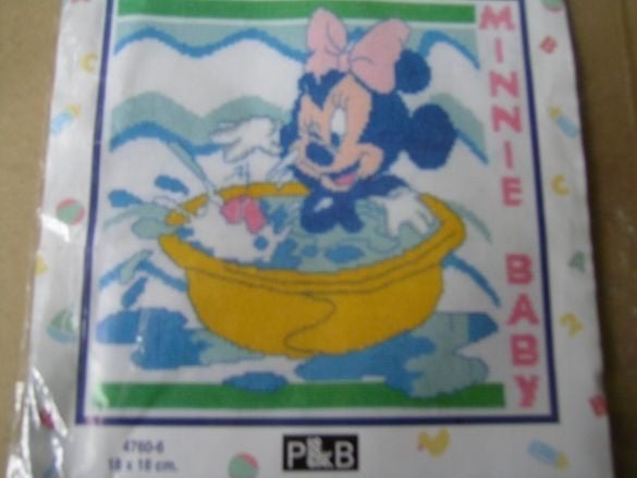 NIEUW, Compleet Borduurpakketje Minnie Baby. Verkoop ook DMC, Ophalen of Verzenden, Nieuw, Handborduren, Borduurpakket