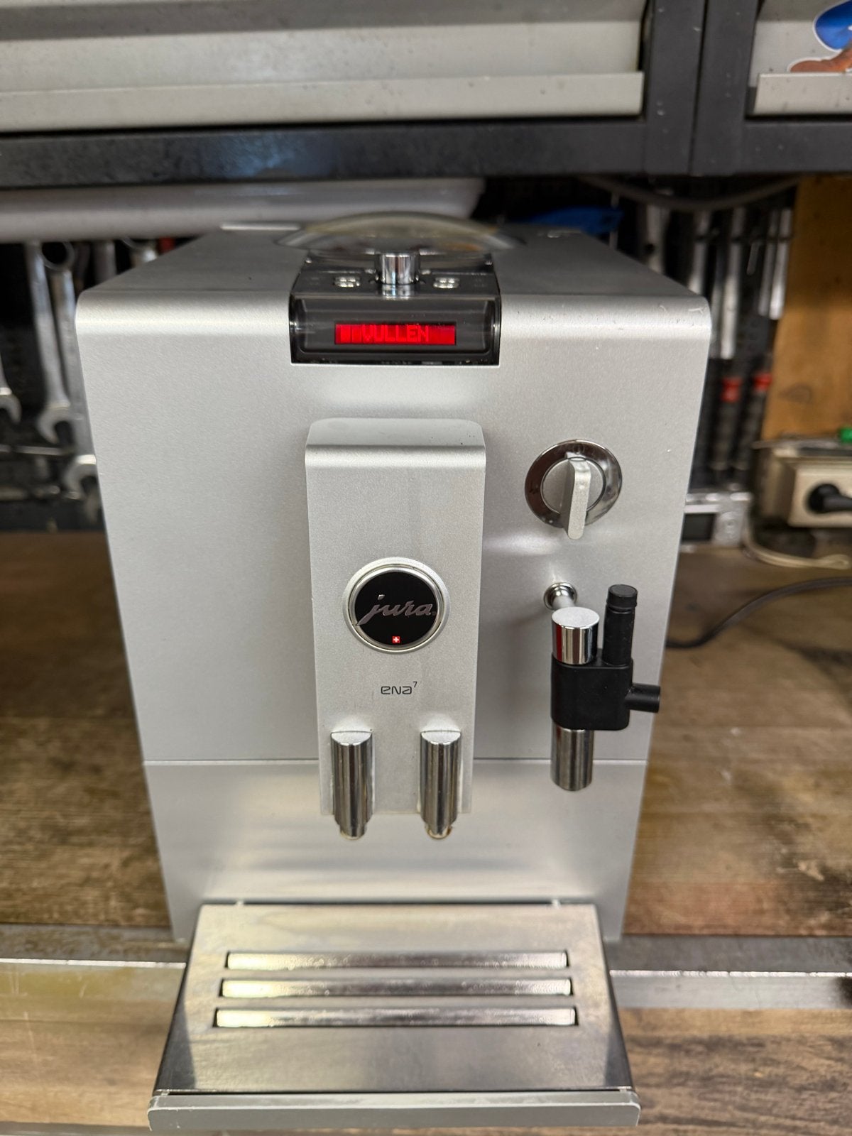 Jura ENA 7 Koffiemachine - Zo goed als nieuw, Afneembaar waterreservoir, Espresso apparaat, Zo goed als nieuw, 2 tot 4 kopjes