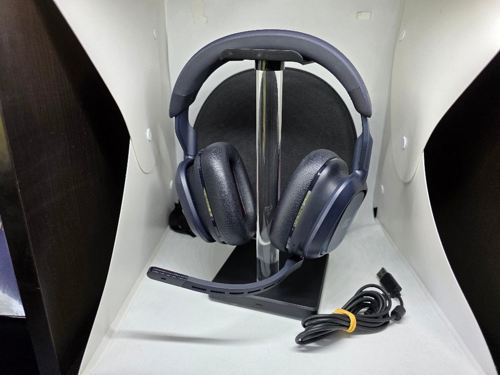 Logitech G Astro A30 Headset, Computers en Software, Headsets, Logitech, Ophalen of Verzenden, Zo goed als nieuw, Draadloos