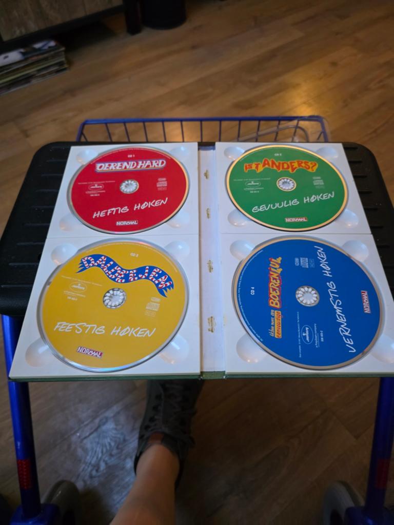 Cd box 4 cd.s normaal, Ophalen of Verzenden, Nieuw in verpakking, Nederlandstalig