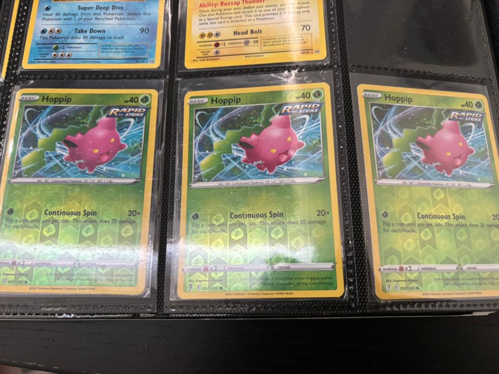 Pokémon Kaarten Sword Shield Reverse Holo, Ophalen of Verzenden, Zo goed als nieuw