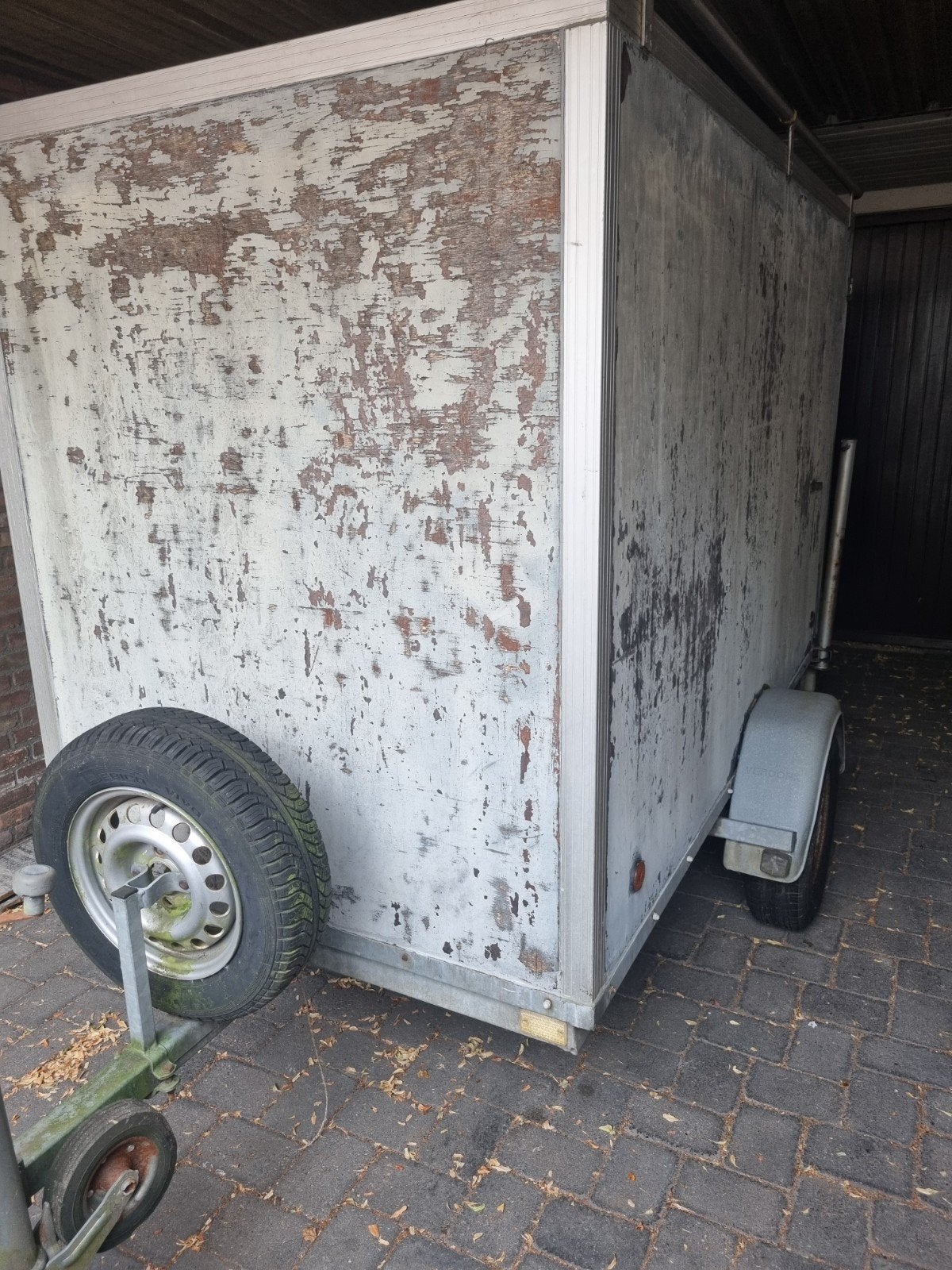 Te koop enkel ass gesloten opknapper en tandemasser opgeknap, Auto diversen, Aanhangers en Bagagewagens, Ophalen