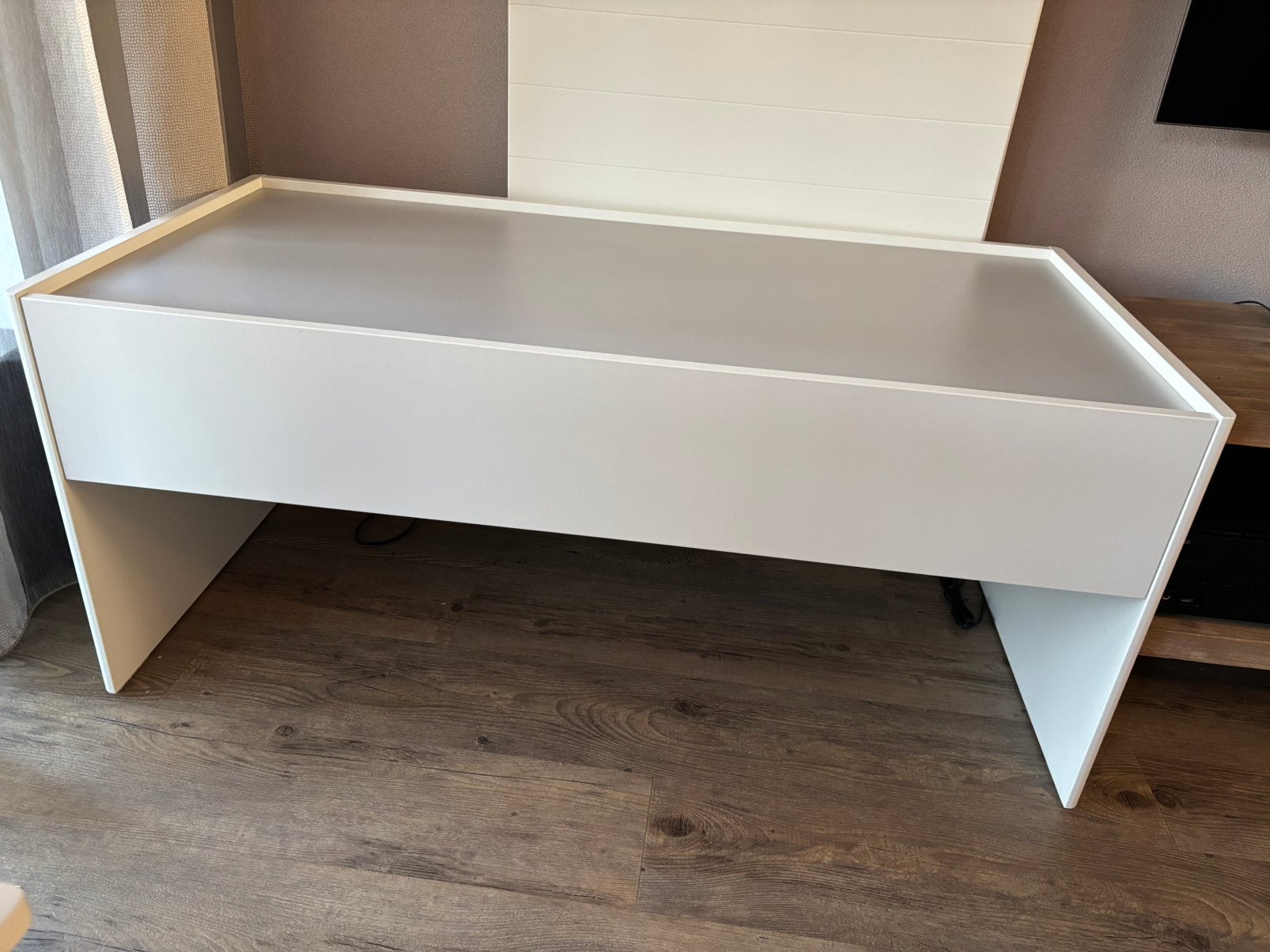 Dundra speeltafel met opbergruimte, Ophalen, Gebruikt, Tafel