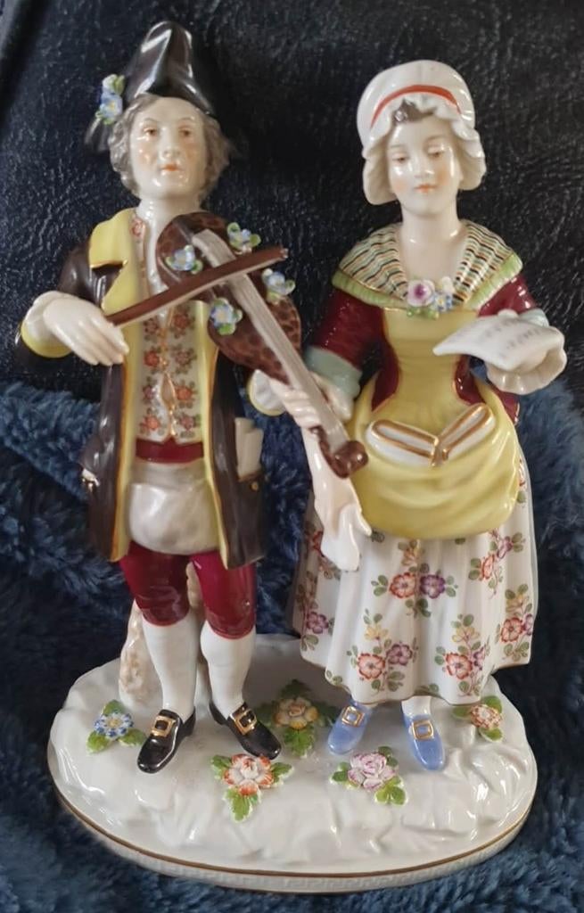 Zeldzame Ludvwgsburg Antieke Handgedecoreerde beeld., Antiek en Kunst, Curiosa en Brocante, Ophalen of Verzenden