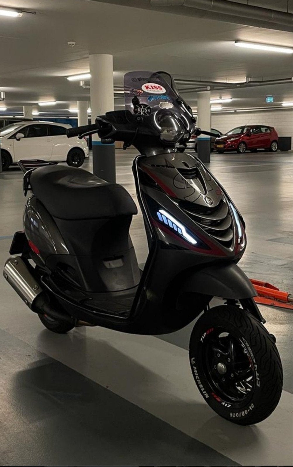 gezocht  scooter 2t, Ophalen of Verzenden, Zo goed als nieuw, Tweetakt, Overige merken