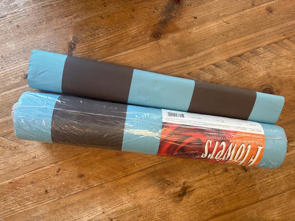 dik vinylbehang: blauw/bruin gestreept, Huis en Inrichting, Stoffering | Behang, Blauw, 10 tot 25 m², Ophalen