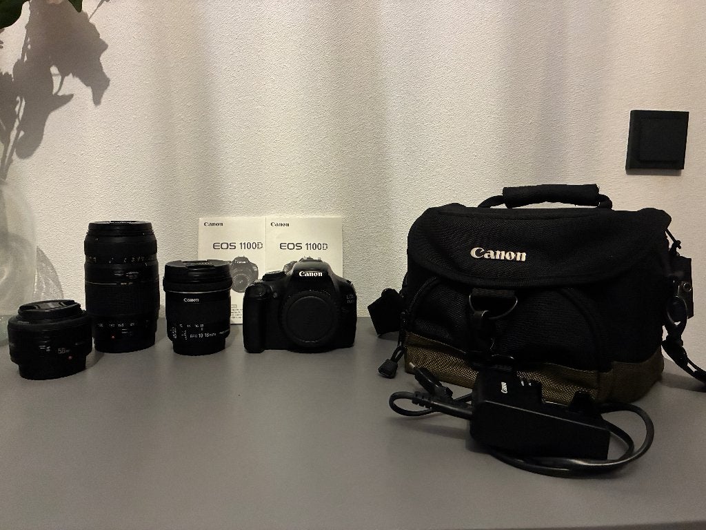 Canon EOS 1100D + 3 lenzen, Ophalen, Gebruikt