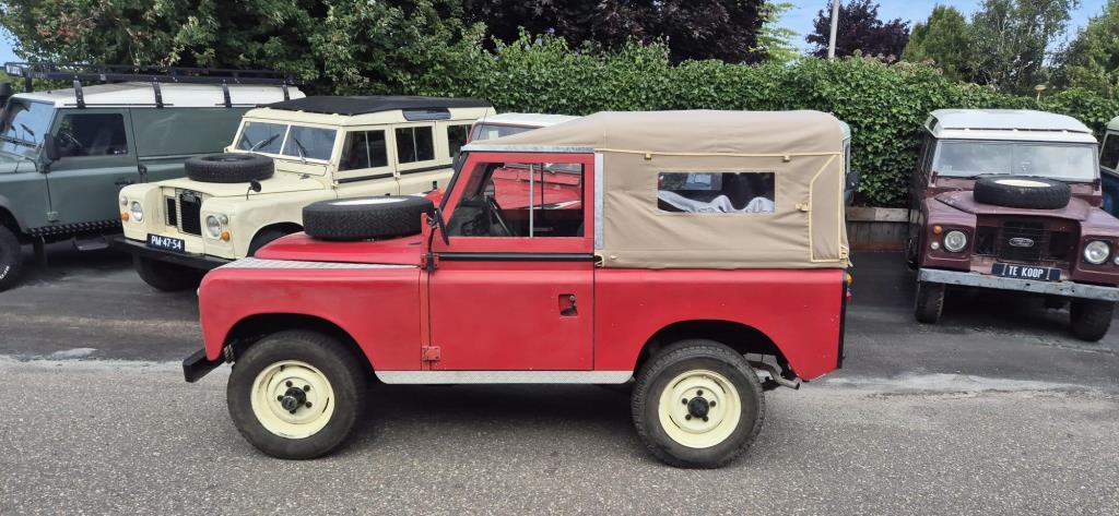 Land Rover 88 Series 80.000km! NAP, Auto's, 2286 cc, 2500 kg, Origineel Nederlands, Bedrijf
