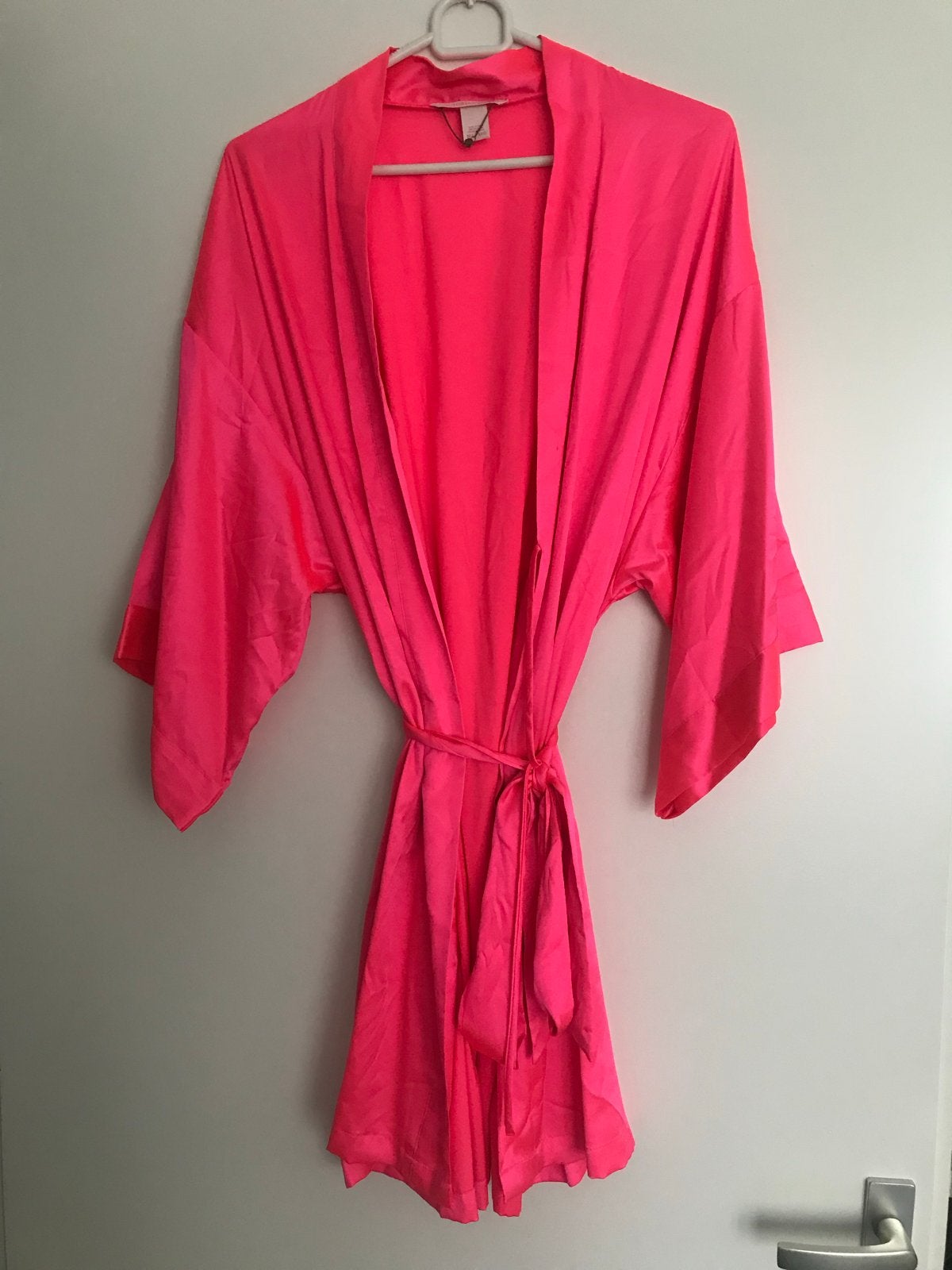 Victoria's Secret Neon Roze Kimono/Ochtendjas Maat M/L, Kleding | Dames, Ophalen of Verzenden, Badjas
