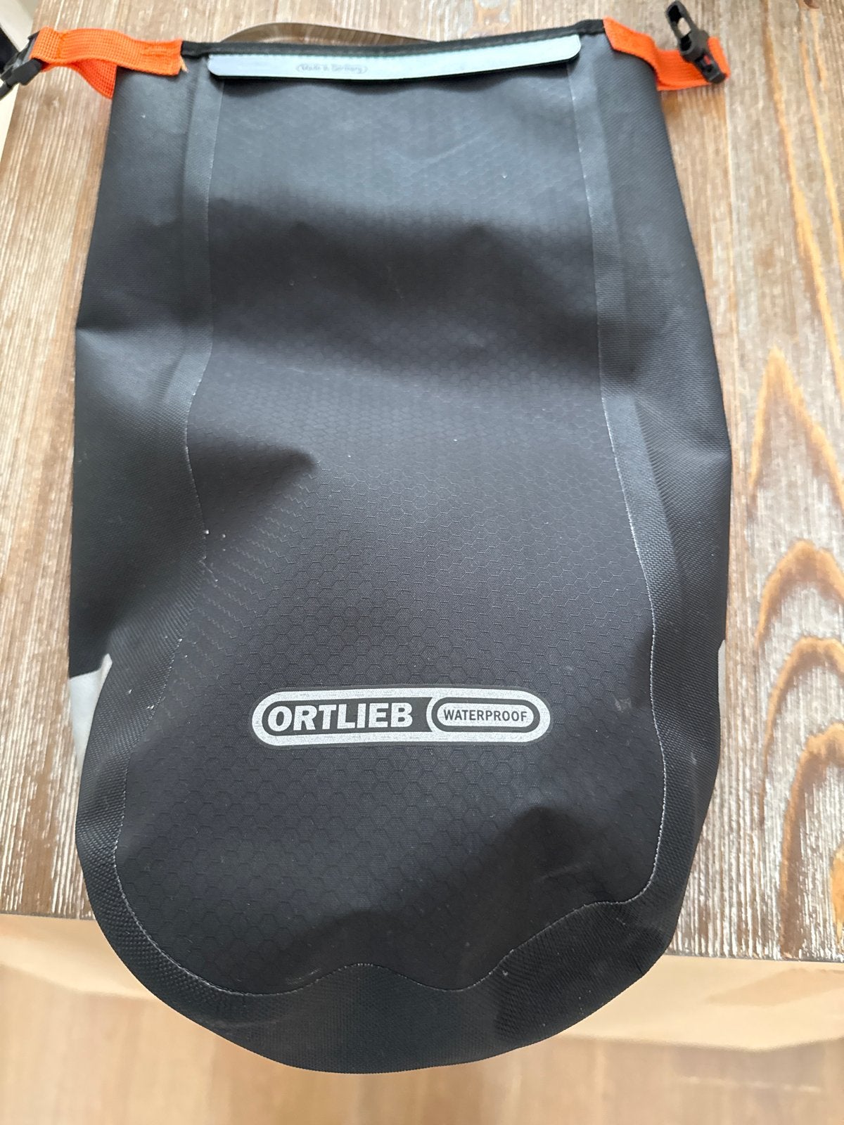 Ortlieb fietstas voorvork - waterdicht, Fietsen en Brommers, Fietsaccessoires | Fietstassen, Ophalen, Zo goed als nieuw