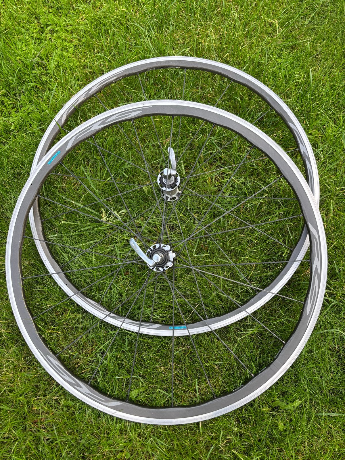 Shimano WH-RS700 Wielset - Zo goed als nieuw, Zo goed als nieuw, Aluminium, Racefiets, Ophalen
