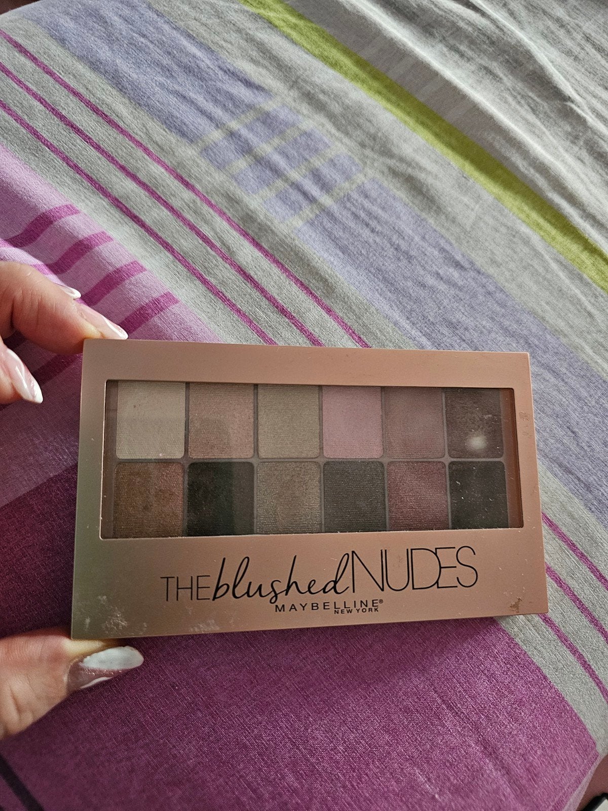 Nieuw Maybelline The Blushed Nudes Palette incl.verz €17,-, Ophalen of Verzenden, Nieuw, Overige kleuren, Ogen