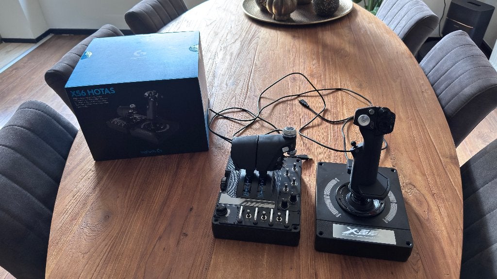 Logitech X56 H.O.T.A.S., Ophalen of Verzenden, Zo goed als nieuw, Logitech