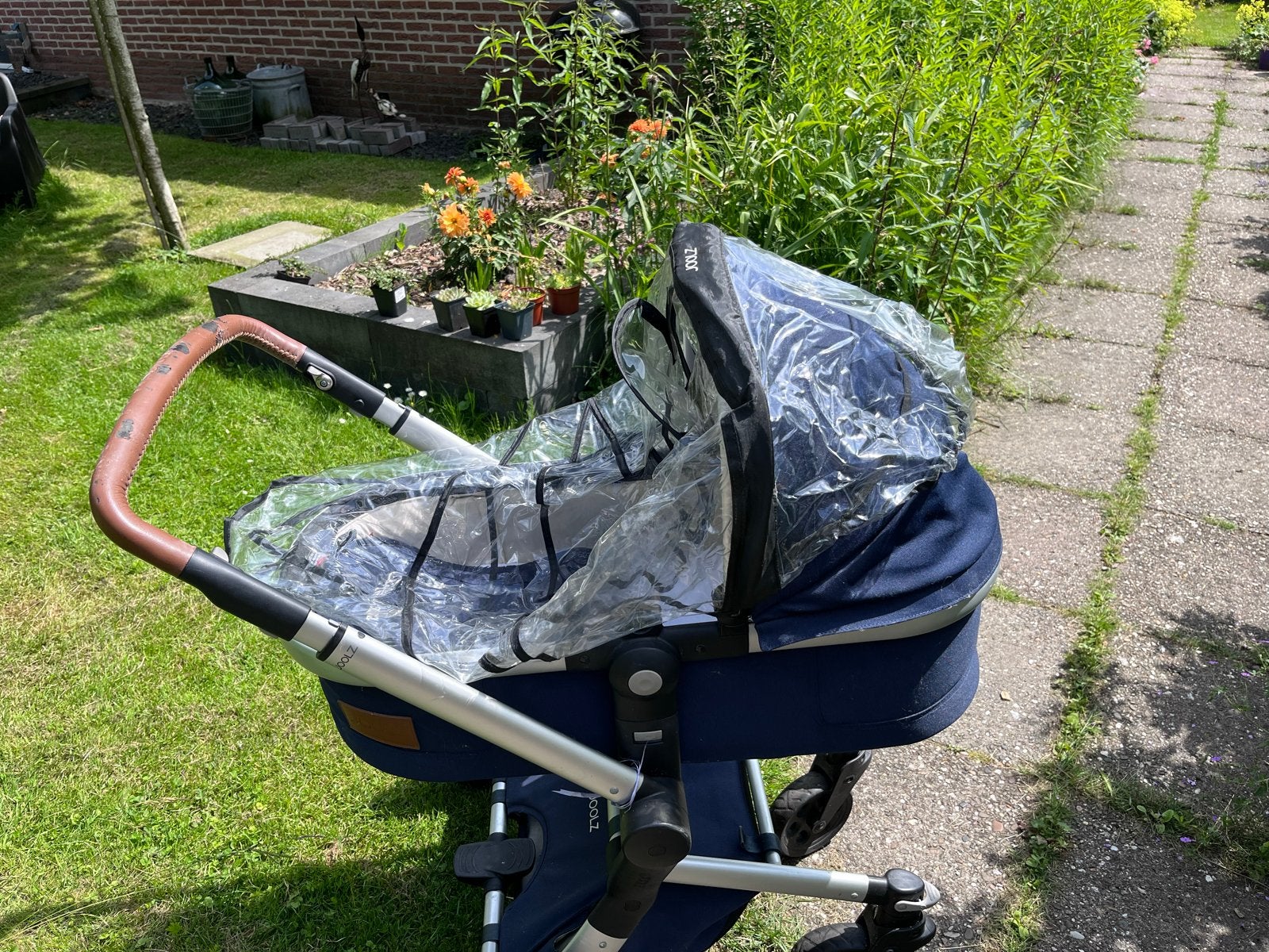 Joolz Kinderwagen met regenhoes - Handvat reparatie nodig, Gebruikt, Met reiswieg, Ophalen, Kinderwagen