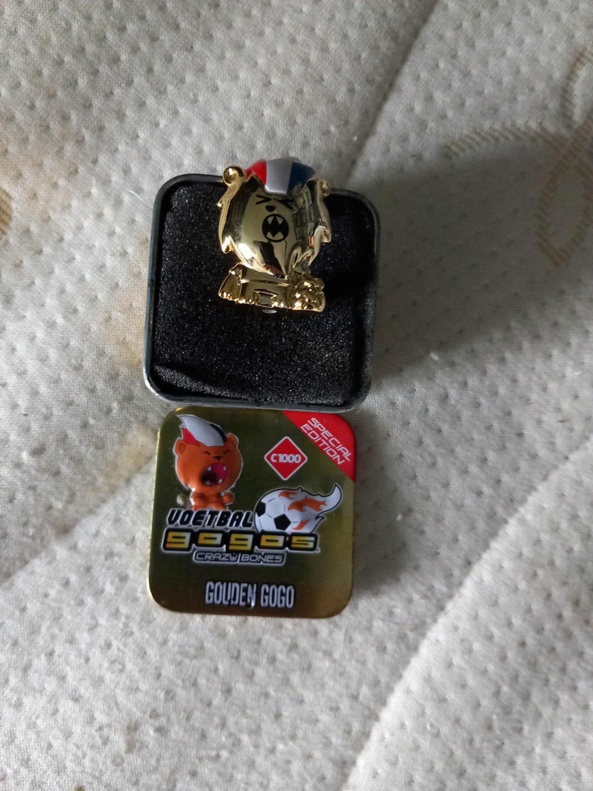 Gouden Gogo Voetbal Crazy Bones Special Edition C1000, Verzamelen, Ophalen of Verzenden, Nieuw