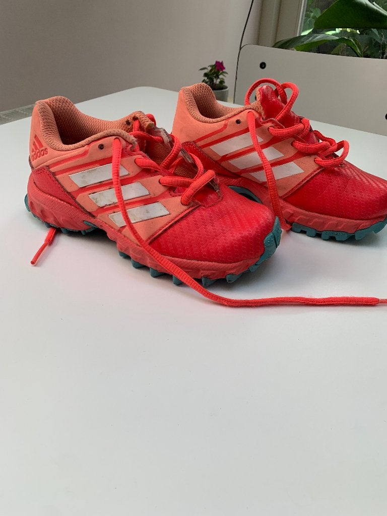 Hockeyschoenen maat 29, Sport en Fitness, Hockey, Ophalen of Verzenden, Gebruikt, Schoenen