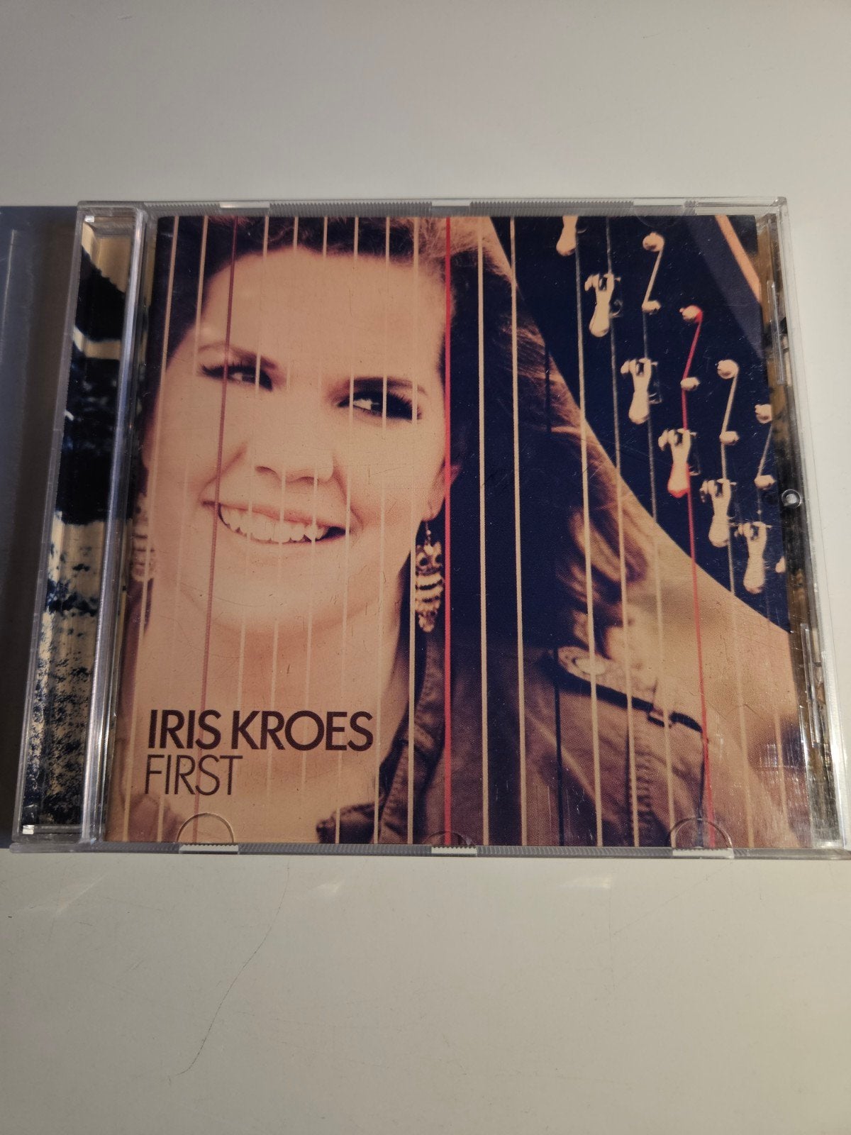 Iris Kroes - First (CD) - Pop, Singer-songwriter, Pop, Ophalen of Verzenden, Zo goed als nieuw, Inclusief doosje