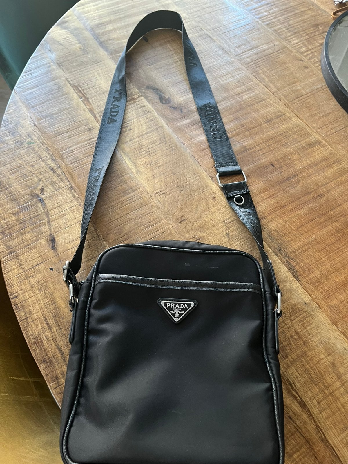 Heren schoudertas prada, Ophalen of Verzenden, Zo goed als nieuw, Zwart
