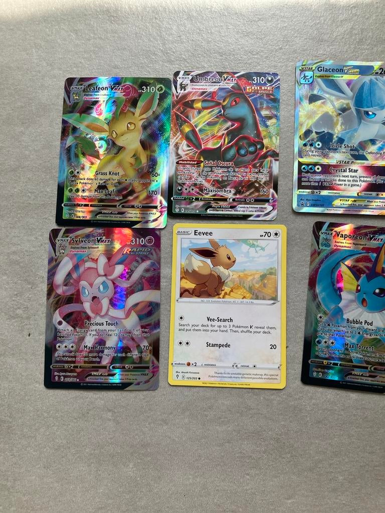 Eevee Evoluties VMAX Kaarten Deck nmr 9, Ophalen of Verzenden, Zo goed als nieuw, Meerdere kaarten