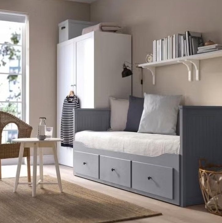 Ikea Hemnes bedbank/uitschuifbed grijs, Lattenbodem, 85 tot 100 cm, Gebruikt, Ophalen of Verzenden