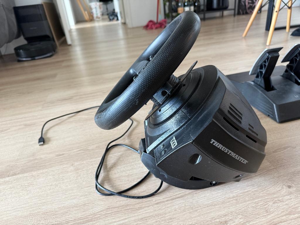 Thrustmaster T300 RS GT Force Feedback Racing Wheel + Pedals, Ophalen, Zo goed als nieuw, Stuur of Pedalen, PlayStation 4