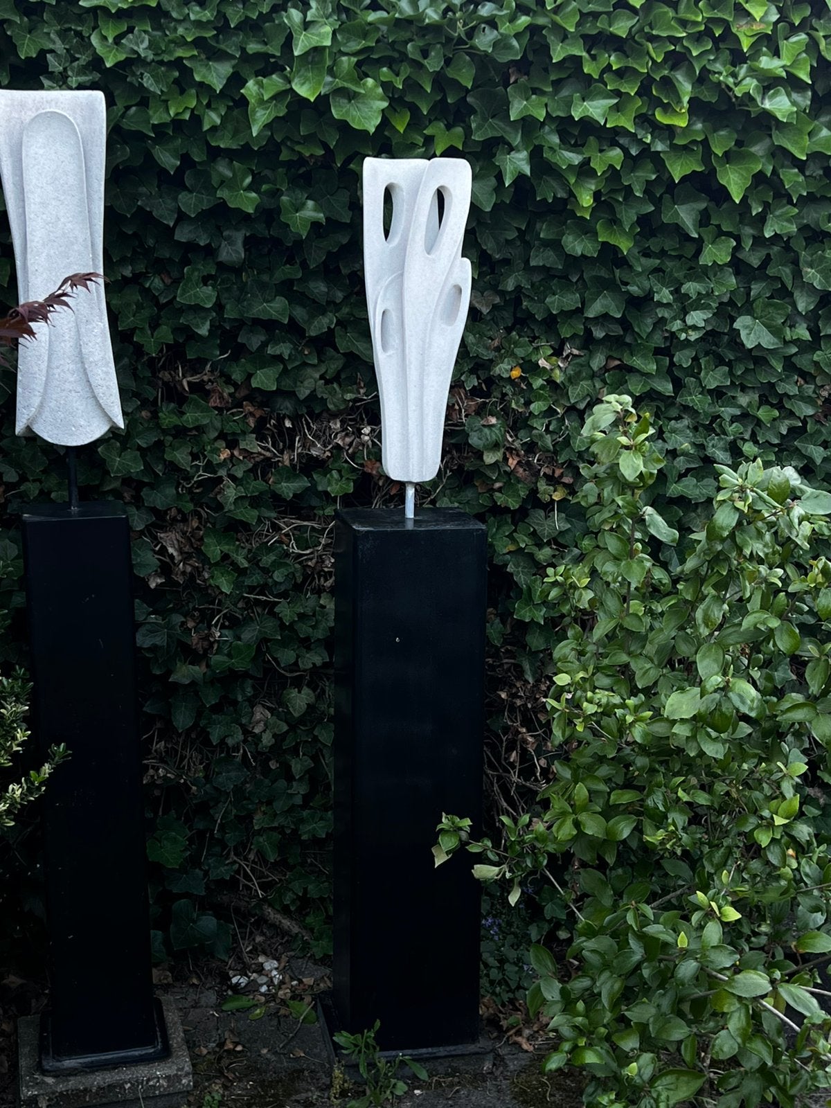 Familie sculptuur, Ophalen