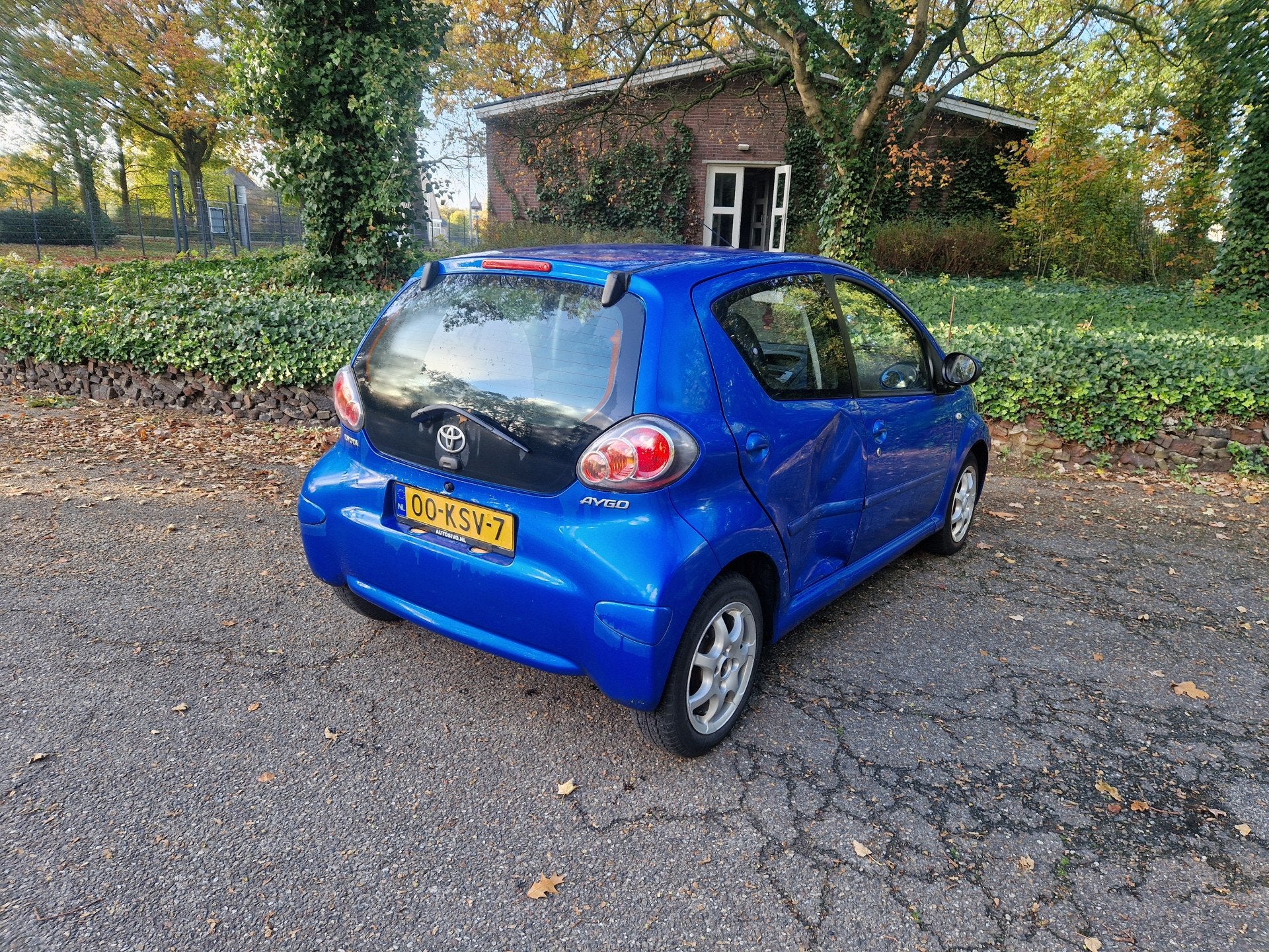 Toyota Aygo 1.0-12V, 5 drs, AIRCO, Nw apk (bj 2010), Auto's, Voorwielaandrijving, Gebruikt, 68 pk, Origineel Nederlands