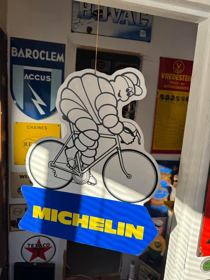 Vintage Michelin Man Fiets Reclamebord, Verzamelen, Reclamebord, Gebruikt, ., Ophalen of Verzenden