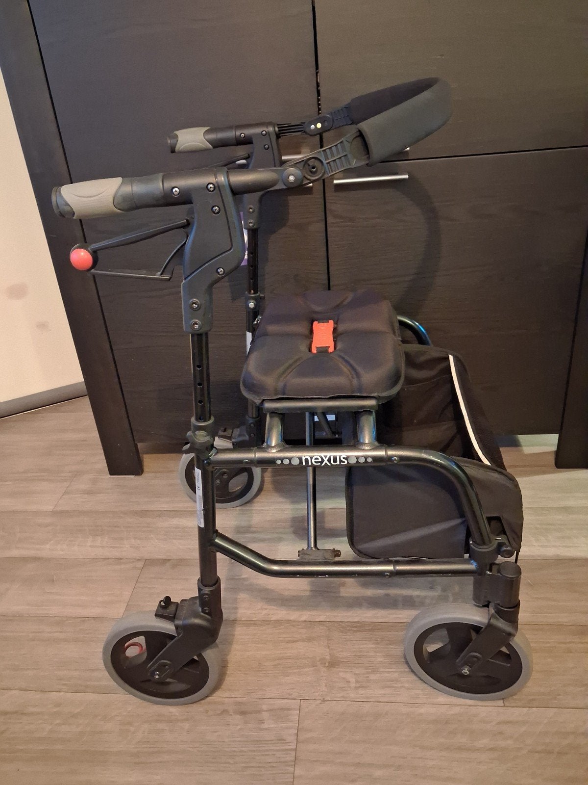 neXus Rollator made in Zweden, Diversen, Ophalen of Verzenden