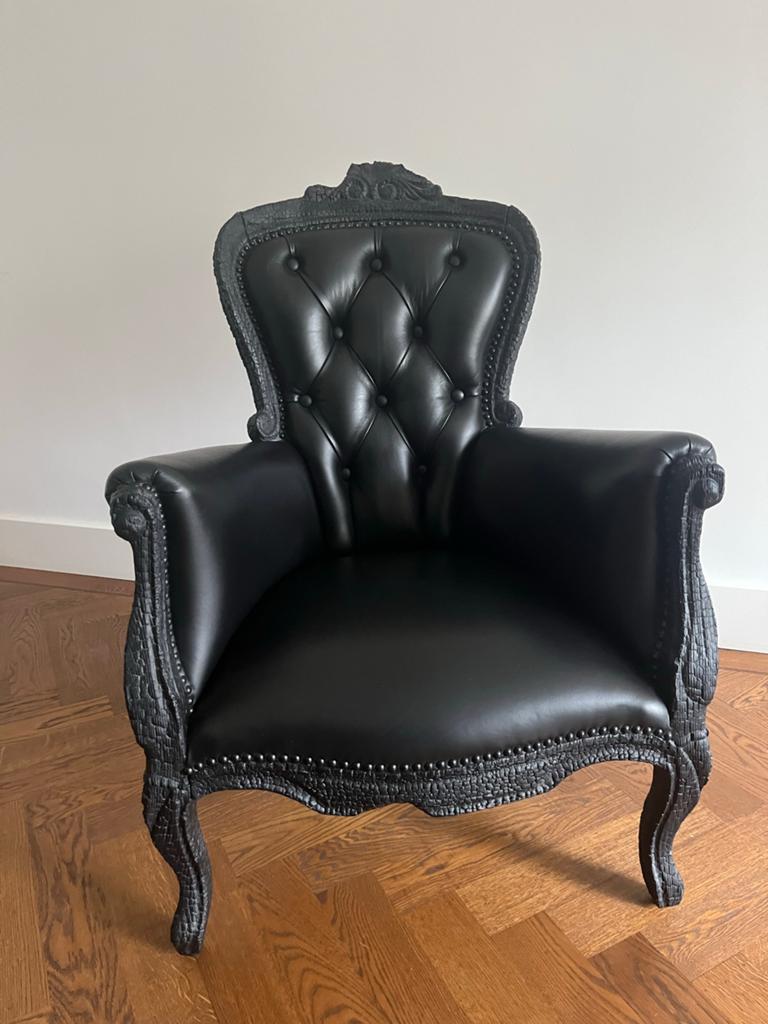 Moooi Smokechair by Maarten Baas - Zeer goede staat, Huis en Inrichting, Stoelen, Ophalen, Zwart, Zo goed als nieuw, Eén