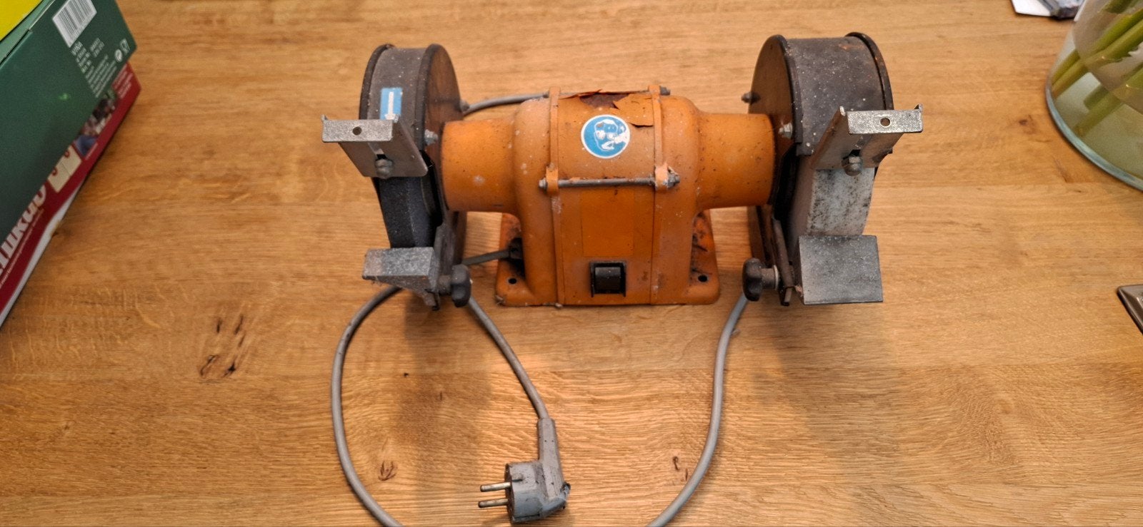 slijpmachine, Doe-het-zelf en Verbouw, Gereedschap | Slijpmachines, Ophalen, Gebruikt, Minder dan 700 watt, Werkbankslijpmachine