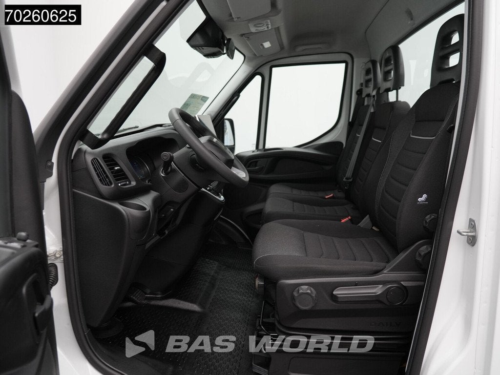 Iveco Daily 35S21 BPM VRIJ! 3.0L Automaat BPM VRIJ Chassis C, Auto's, Automaat, Stof, Euro 6, 4 cilinders