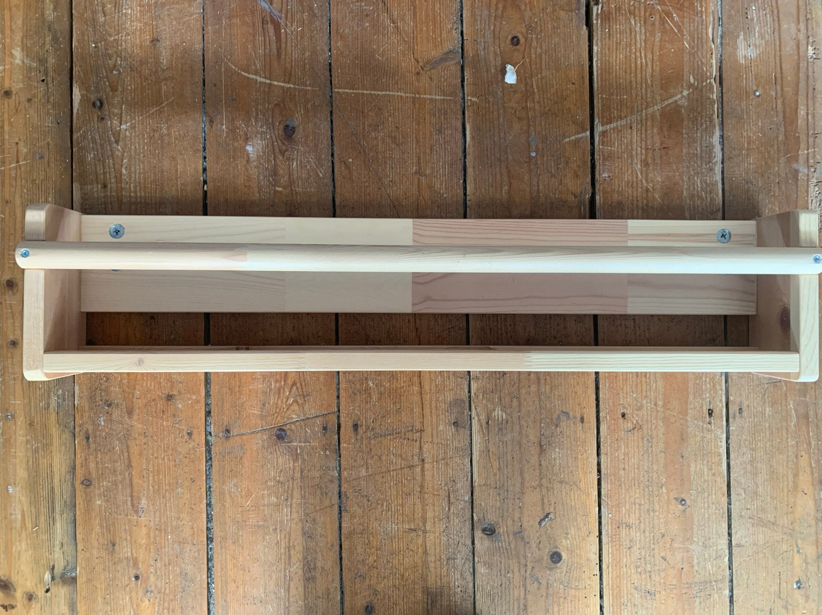 IKEA Boekenrekje / Wandrekje van Hout, Ophalen, Met plank(en), Minder dan 50 cm, Gebruikt