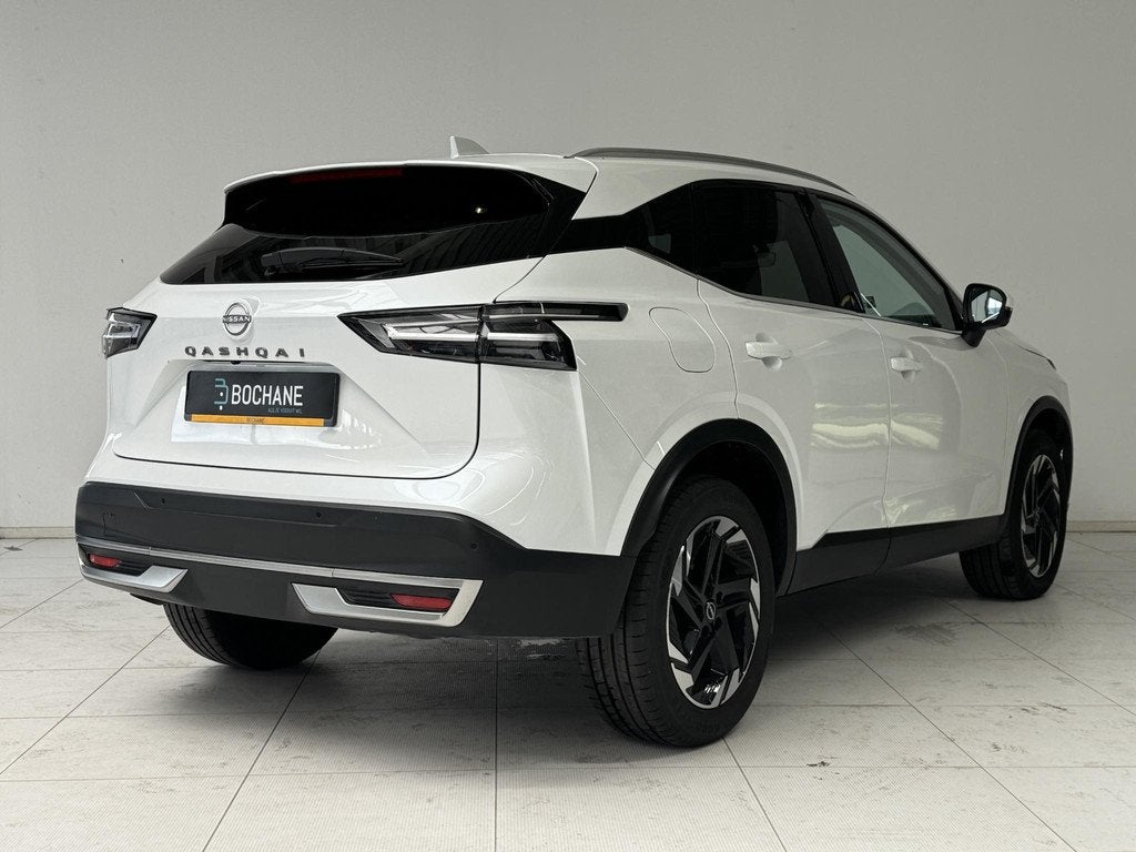 Nissan Qashqai 1.3 MHEV Xtronic N-Connecta | Navigatie | 360, Auto's, Nissan, 4 cilinders, Met garantie (alle), Leder en Stof