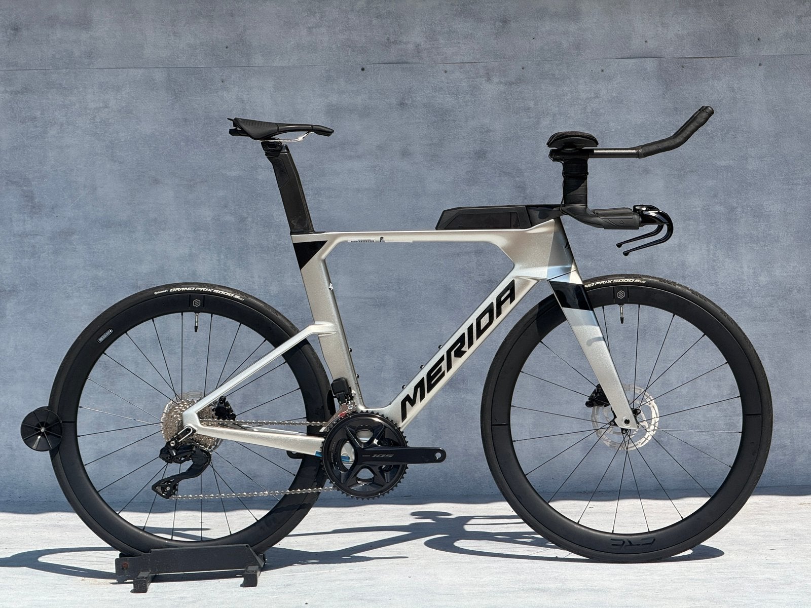 Merida Time Warp 5000 tri Triathlon fiets 2026 NIEUW Di2, Fietsen en Brommers, Carbon, Info@bykz.nl, Ophalen of Verzenden, Zo goed als nieuw